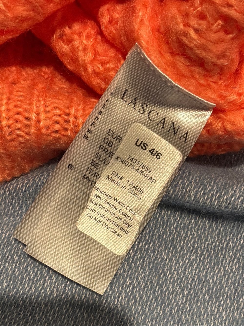 Women’s Vibrant Orange Scoop-Neck Knit Sweater - Unknown Brand - Picture 3 of 5